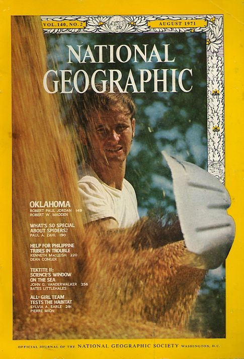National Geographic August 1971-0